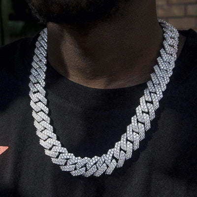 Artificial gemstone Prong Link Chain in White Gold