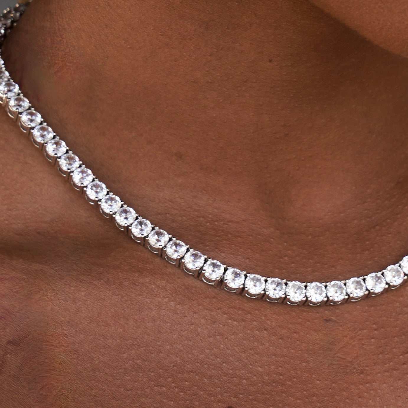 Artificial gemstone Tennis Necklace in White Gold- 5mm